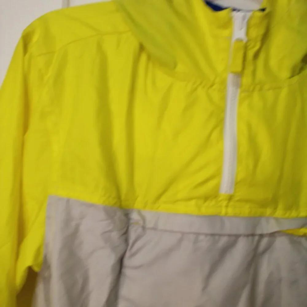 Old Navy Windbreaker Kids L Jacket In A Pocket Lightweight Yellow Gray